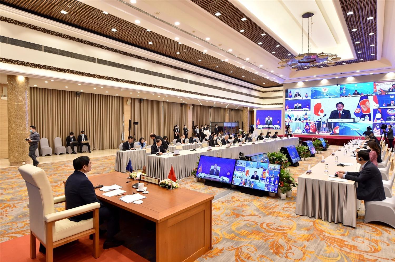 Nhật Bản khẳng định vai trò trung tâm của ASEAN trong cấu trúc khu vực