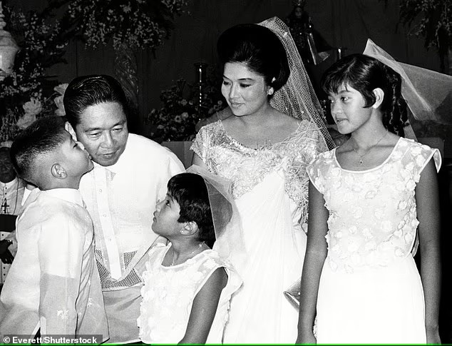 Gia tộc quyền lực Marcos và sự tái xuất trên chính trường Philippines ảnh 2